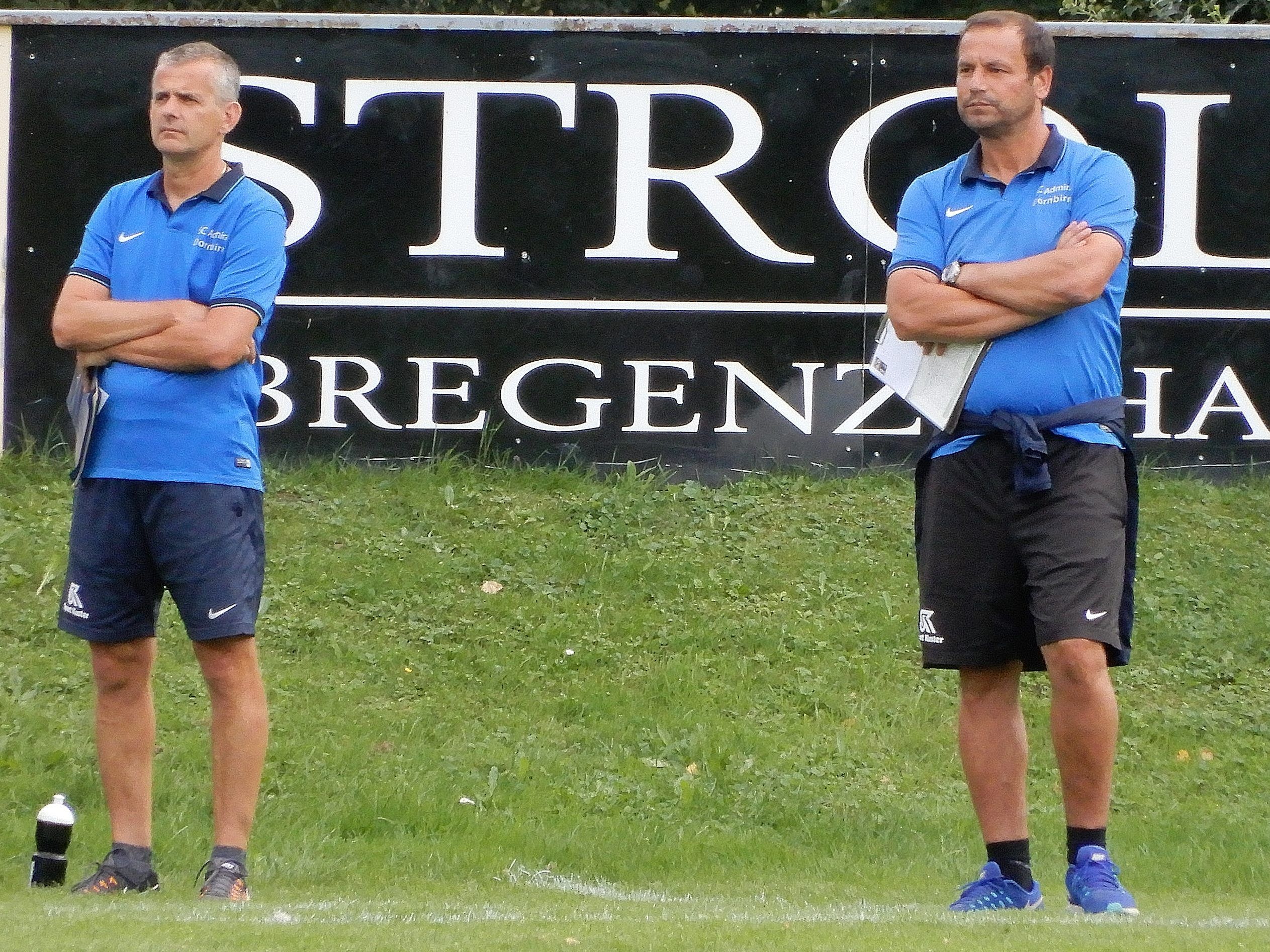 Der SC Admira Dornbirn und sein Trainer-Duo Herwig Klocker (re.) und Alexander Benzer mussten in dieser Saison erstmals Punkte lassen.