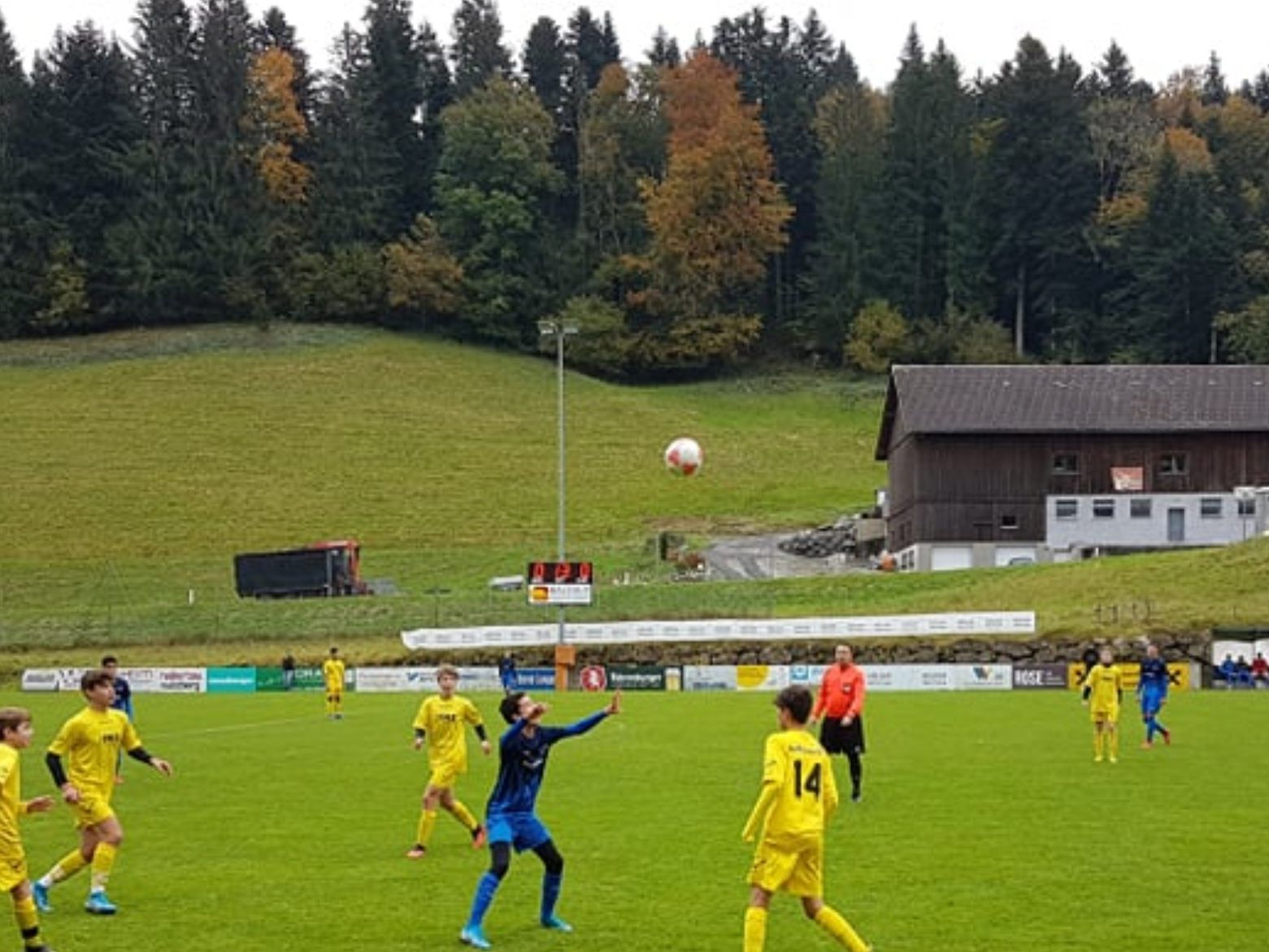 Die Admira U16 Kicker sicherten sich in Doren ein 2:2 Remis