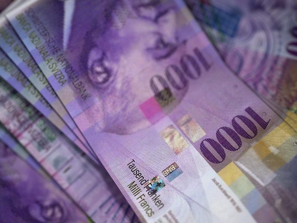 Geld wird wahrscheinlich für gemeinnützige Projekte verwendet.