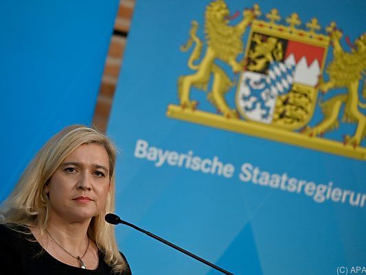 Bayerns Gesundheitsministerin: Verzicht auf Reisen Bayerns Gesundheitsministerin: Verzicht auf Reisen