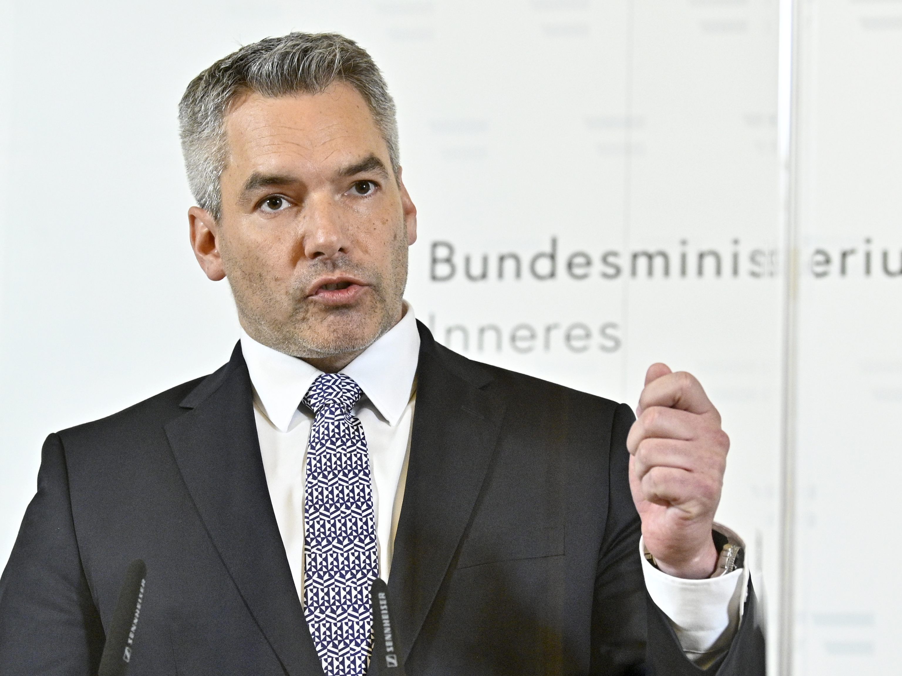 Aber erhöhte Sicherheitsstufe für Wien bleibt aufrecht Aber erhöhte Sicherheitsstufe für Wien bleibt aufrecht