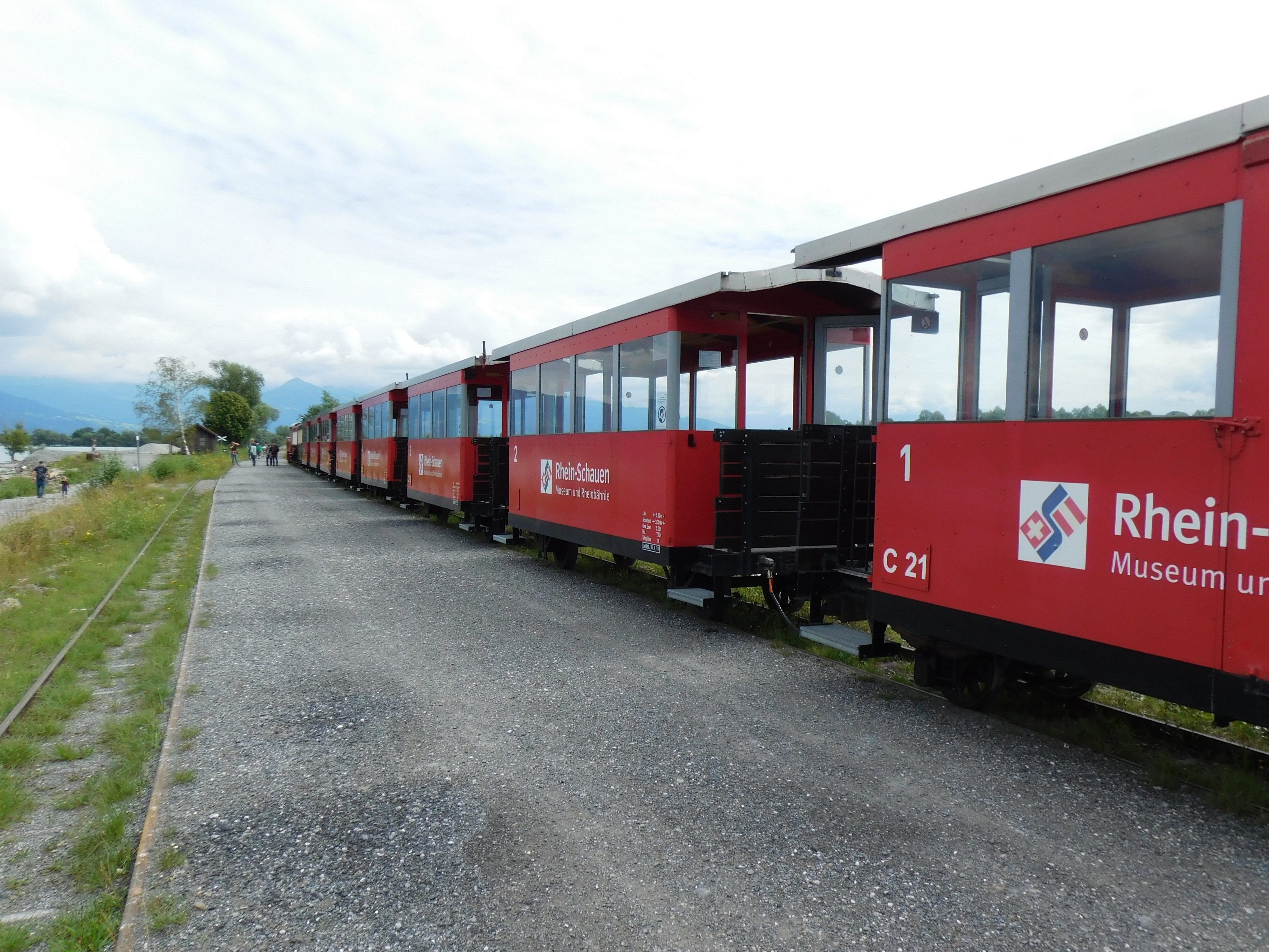 Die Waggons des Rheinbähnle bleiben in diesem Jahr am Nikolaustag leer Die Waggons des Rheinbähnle bleiben in diesem Jahr am Nikolaustag leer