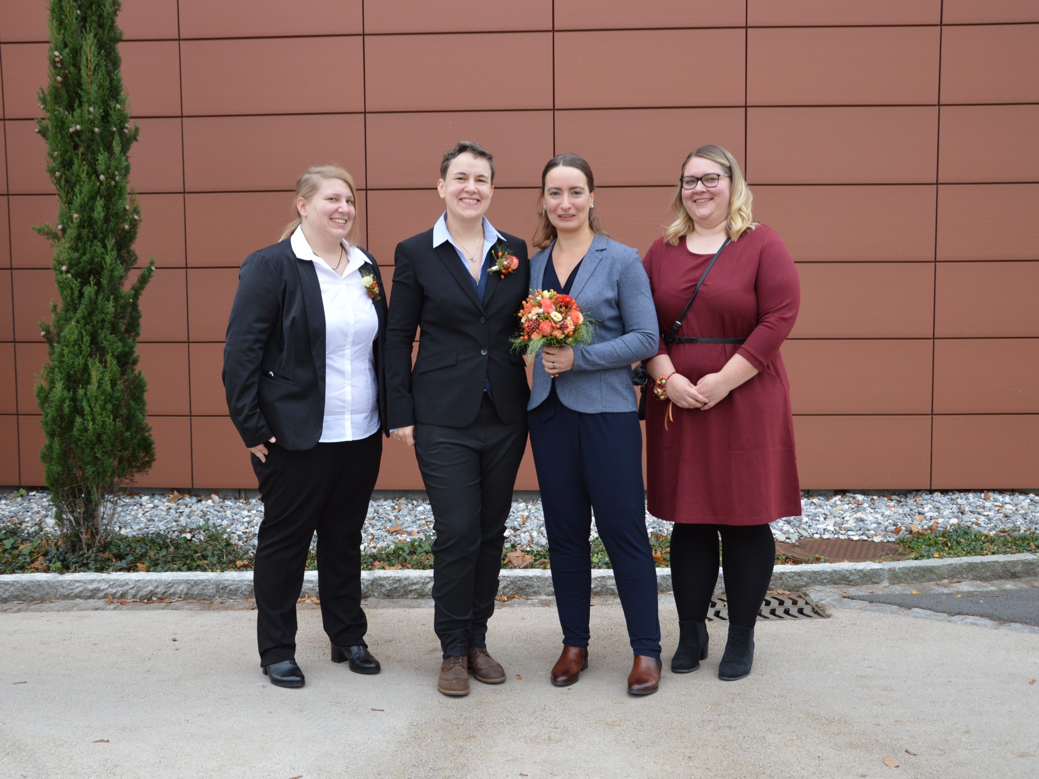 Anja Paulitsch und Anna Volkert haben geheiratet. Anja Paulitsch und Anna Volkert haben geheiratet.