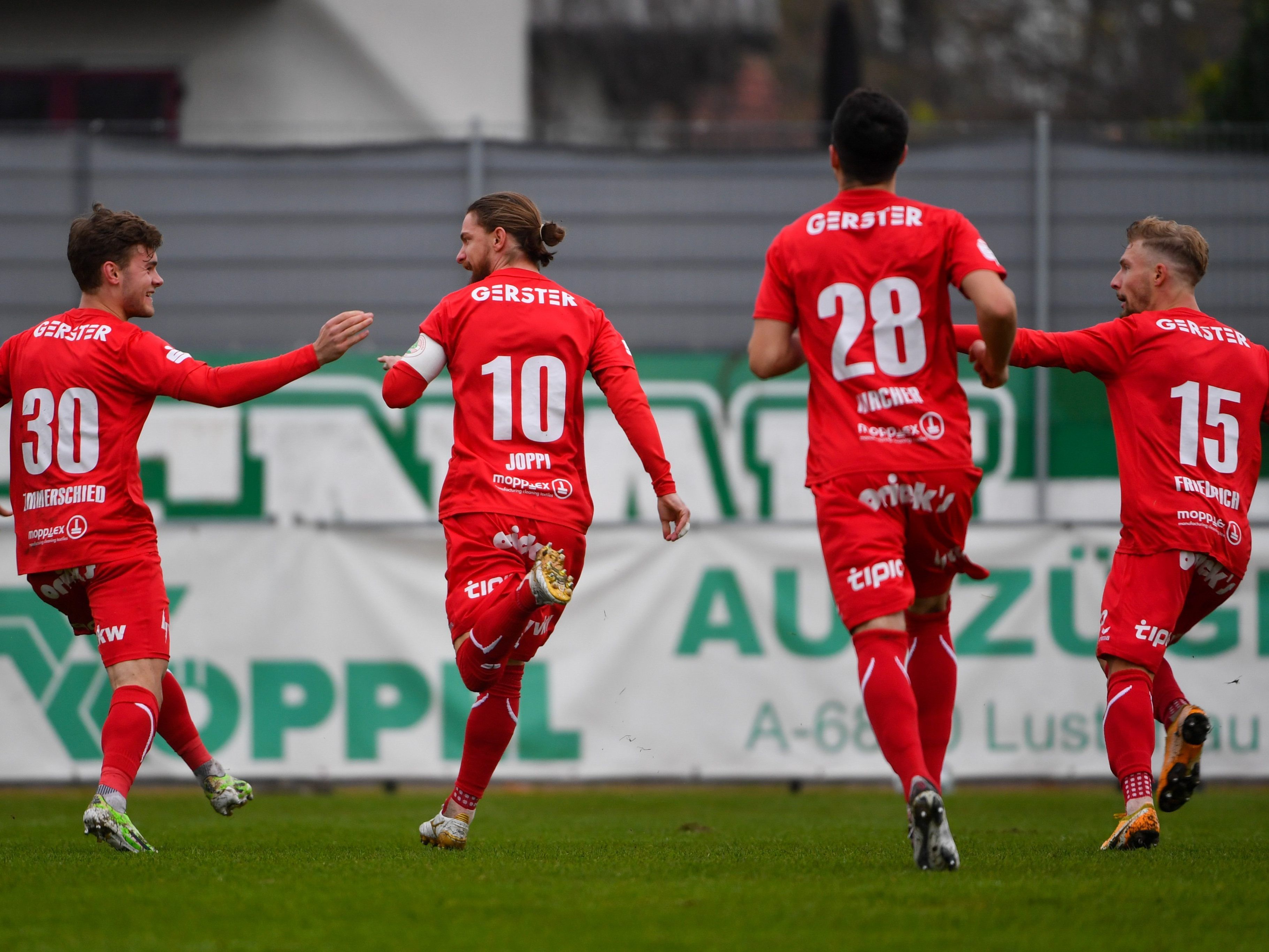 Großer Jubel herrschte bei den Dornbirnern über den heutigen Derbysieg.