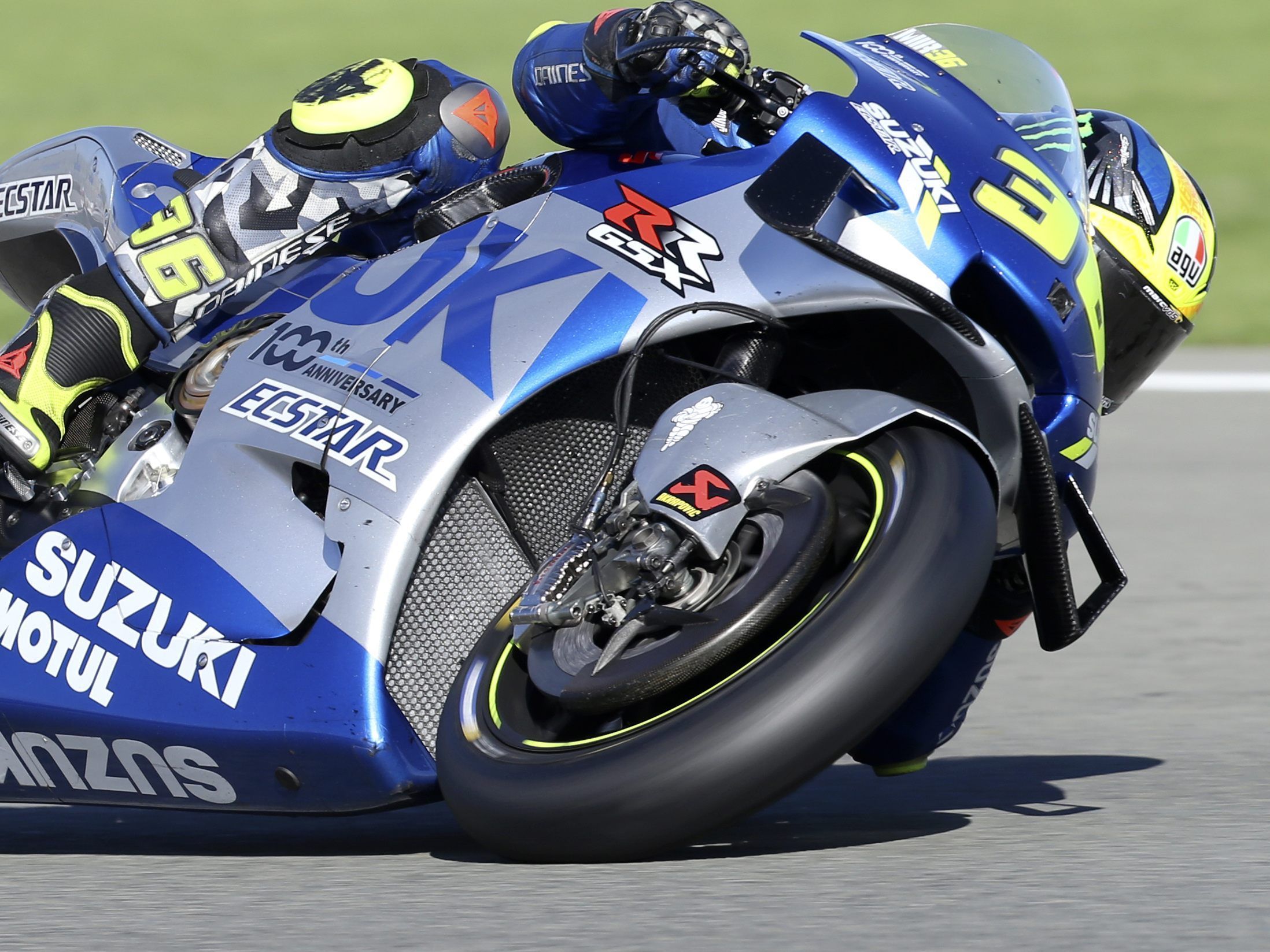 Joan Mir hat sich auf Suzuki seinen ersten Weltmeistertitel in der MotoGP gesichert. Joan Mir hat sich auf Suzuki seinen ersten Weltmeistertitel in der MotoGP gesichert.