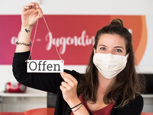 Die aha-Mitarbeiter*innen freuen sich, die Jugendlichen weiterhin persönlich in den Infolokalen in Dornbirn, Bregenz und Bludenz zu informieren.