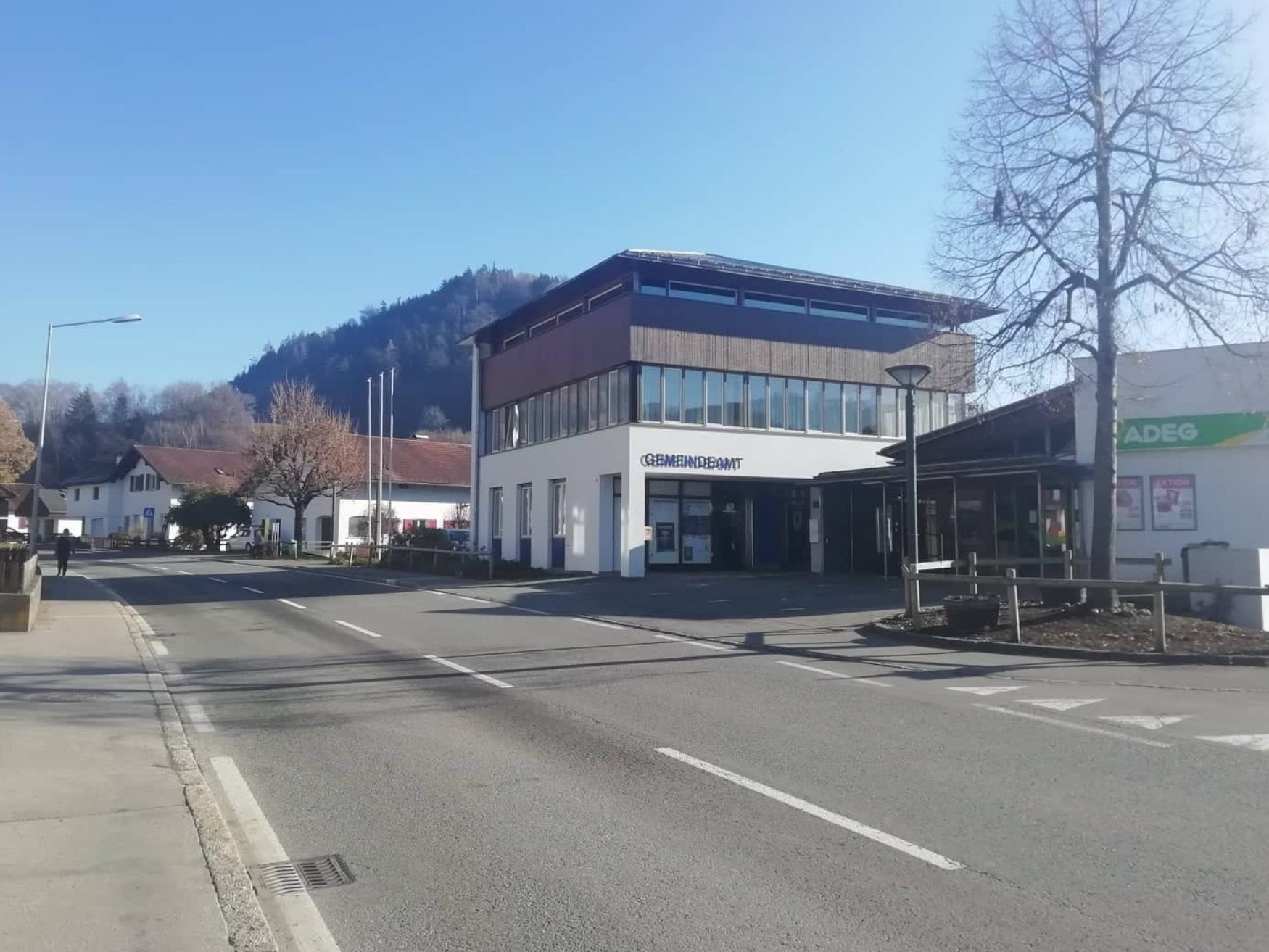 In Schnifis produzierter Strom soll auch im Dorf bleiben In Schnifis produzierter Strom soll auch im Dorf bleiben