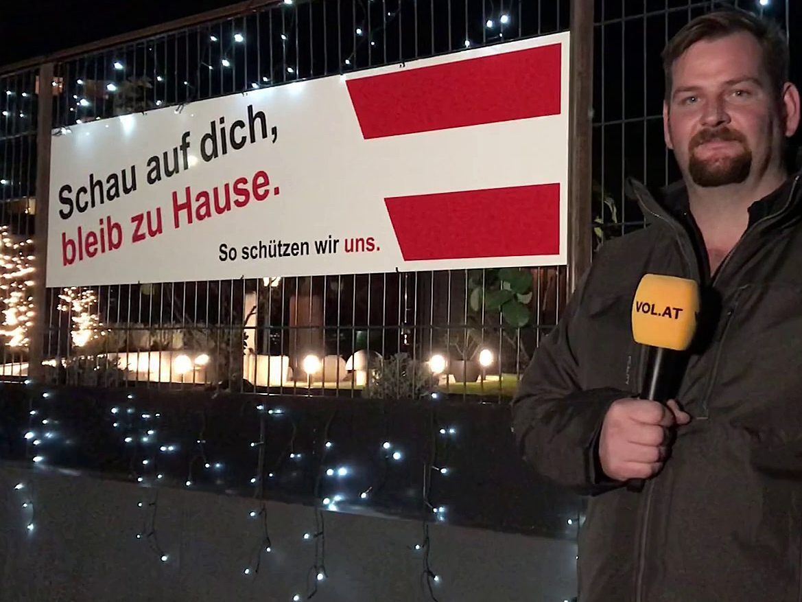Hubert Meusburger aus Dornbirn hat in Eigenregie eine Tafel anfertigen lassen.