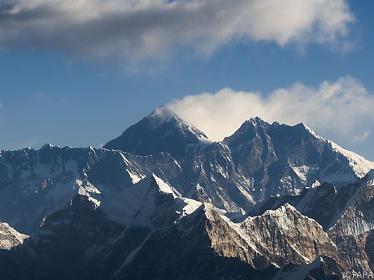 8.848 Meter und 86 Zentimeter ist der Everest hoch