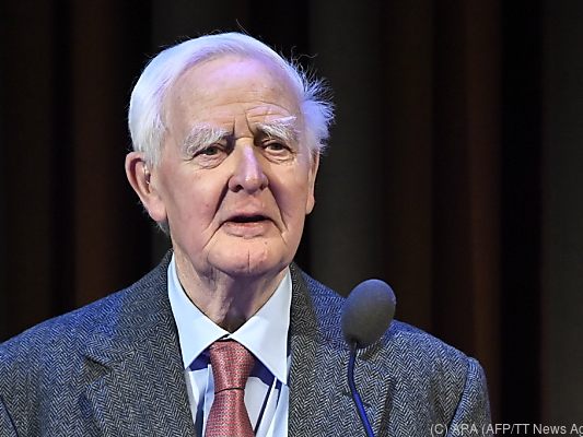 Der britische Spionageschriftsteller John le Carre wurde 89 Jahre alt