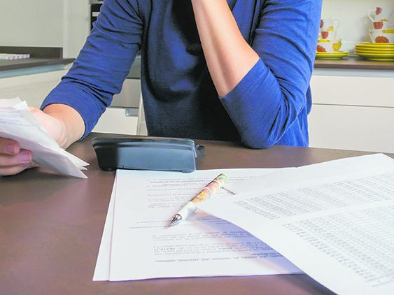 Arbeitslosigkeit kann direkt in die Armut führen. (Foto: Pereira / stock.adobe.com) Arbeitslosigkeit kann direkt in die Armut führen. (Foto: Pereira / stock.adobe.com)