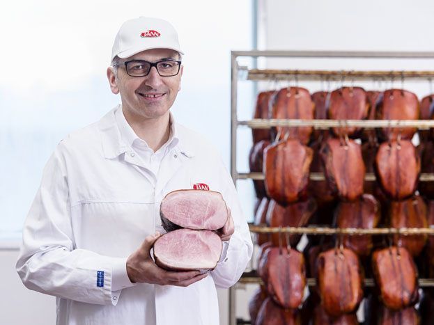 „Die Erzeugung von qualitativ hochwertigen Produkten hat für die TANN oberste Priorität.“ Milan Lovric, Leiter TANN Dornbirn