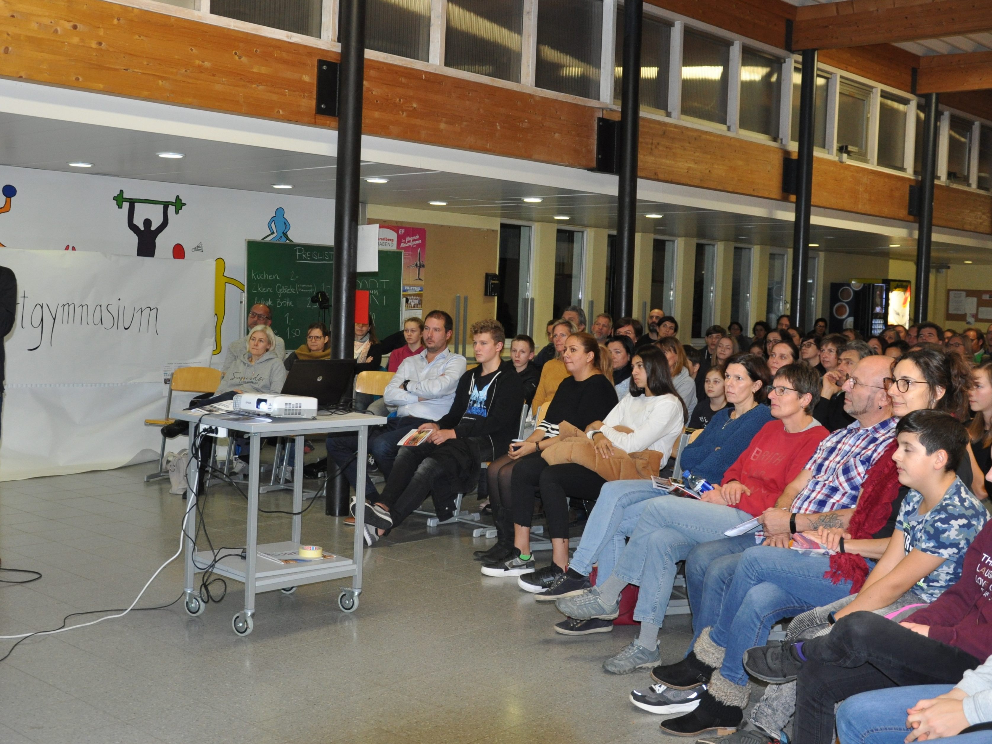 Statt klassischem Infoabend setzt das Sportgymnasium Dornbirn heuer auch auf einen "Online Tag der Offenen Tür".