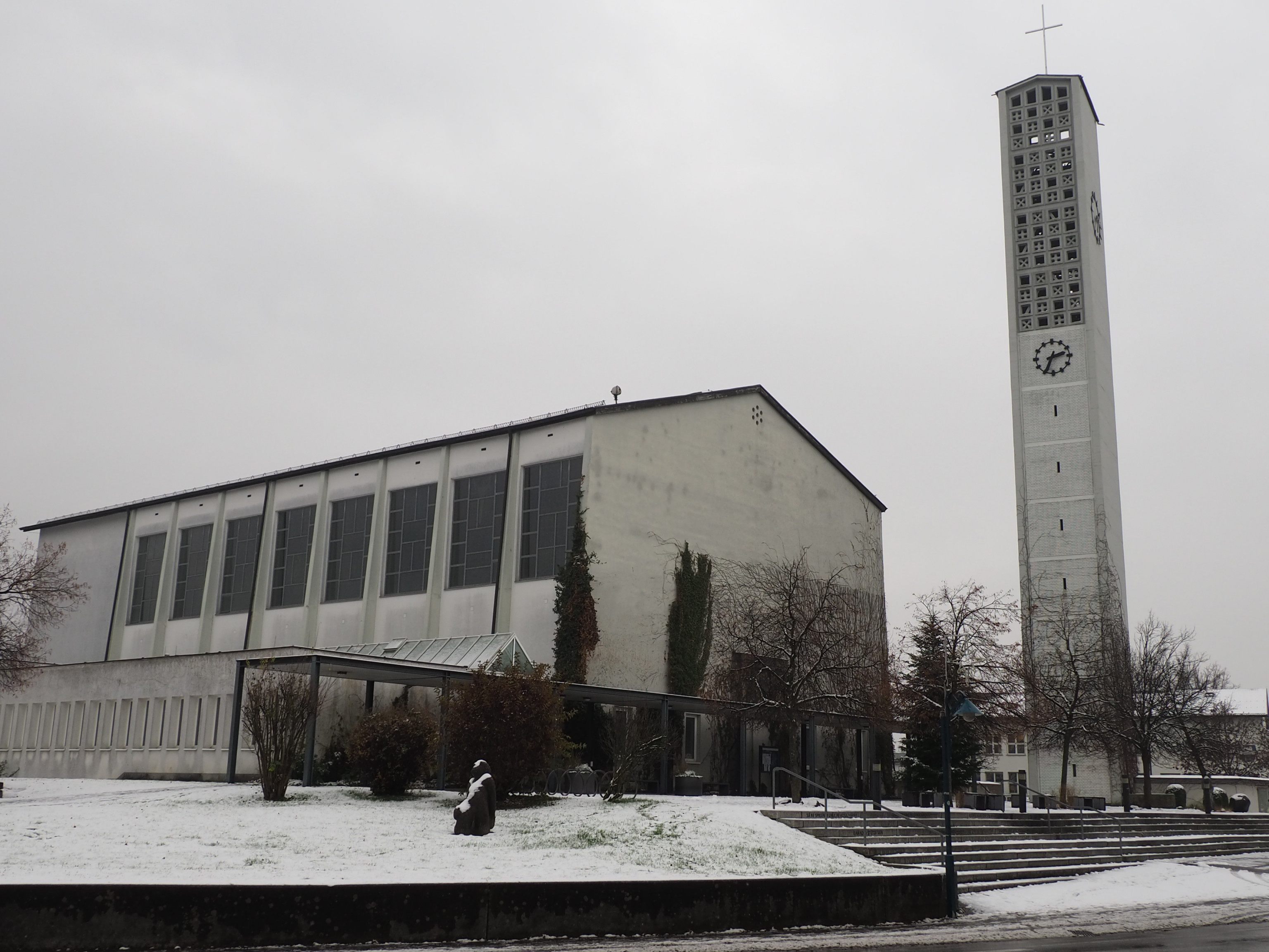 Die Kirche zum heiligen Nikolaus ist am Sonntag für ein stilles Gebet geöffnet Die Kirche zum heiligen Nikolaus ist am Sonntag für ein stilles Gebet geöffnet
