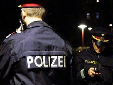 Die Polizei sucht den geflüchteten Unfall-Lenker Die Polizei sucht den geflüchteten Unfall-Lenker