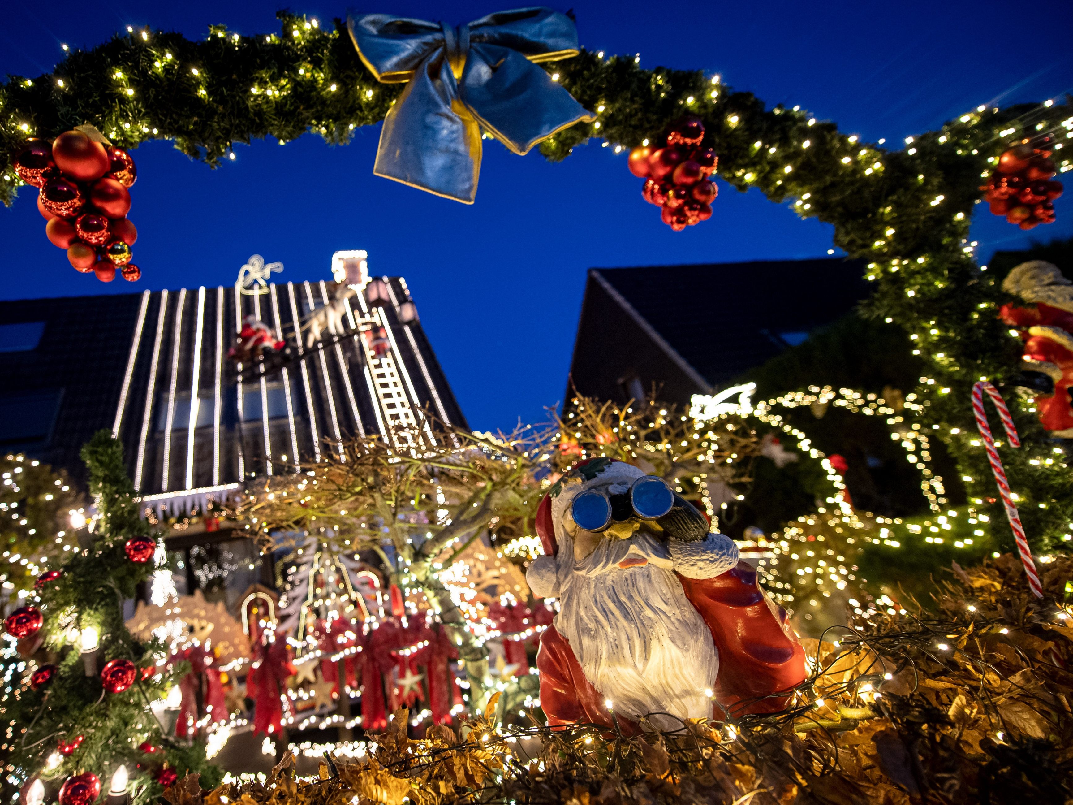 Mit rund 60 000 Lichtern ist dieses Haus weihnachtlich geschmückt.