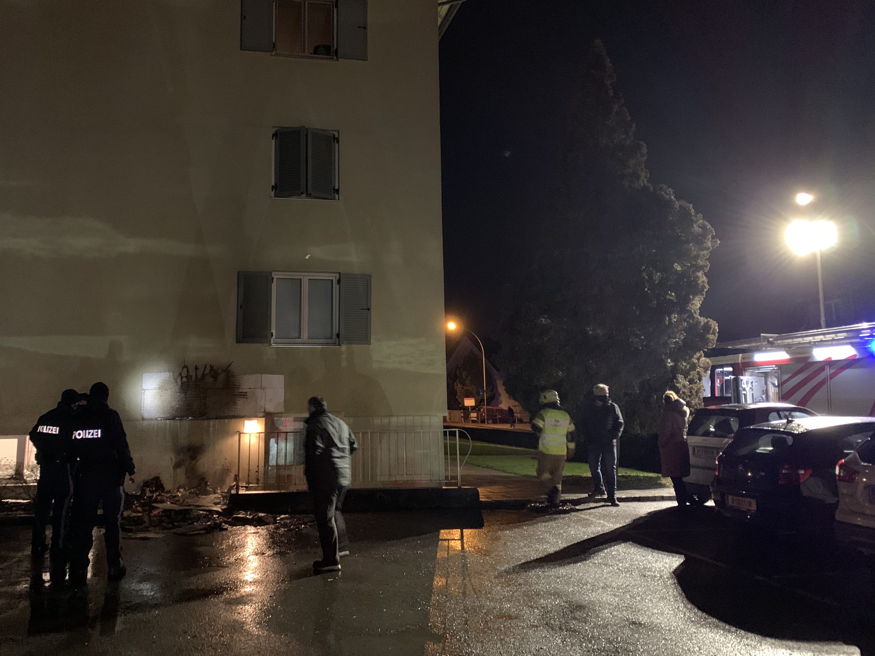 Zeugenaufruf nach Containerbrand in Hard