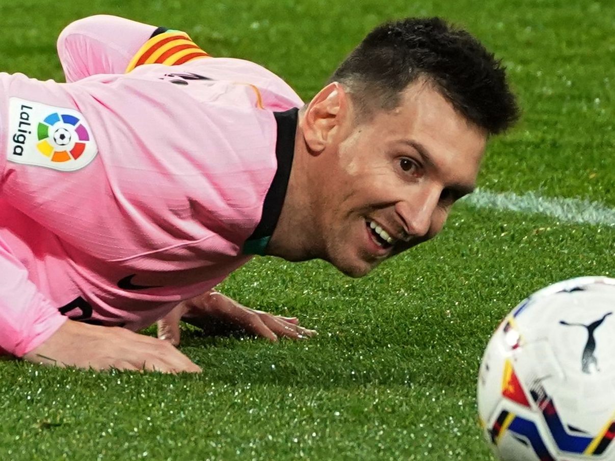 Bei solchen Summen kein Wunder, dass Lionel Messi beim FC Barcelona noch immer gut Lachen hat. Bei solchen Summen kein Wunder, dass Lionel Messi beim FC Barcelona noch immer gut Lachen hat.