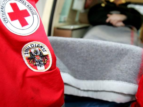 Frau ins LKH Bludenz eingeliefert Frau ins LKH Bludenz eingeliefert