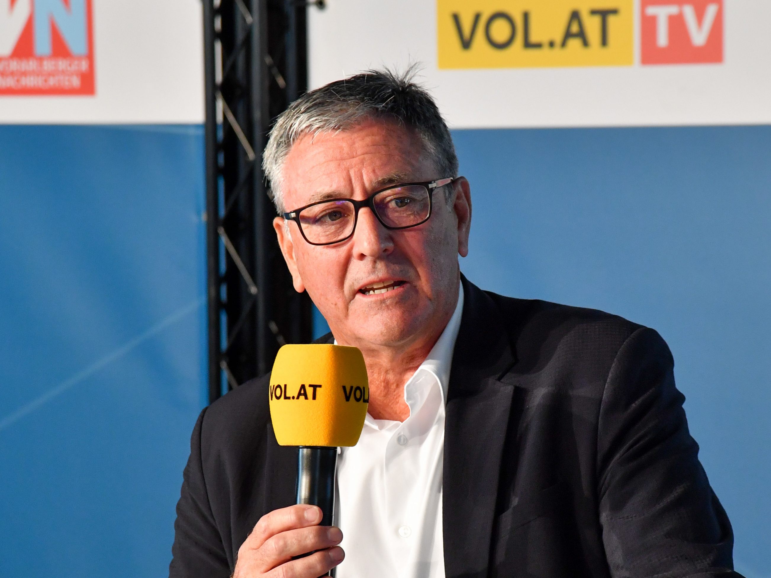 Matt: "Habe mich weder vorgedrängt noch jemanden um die ihm zustehende Impfung gebracht." Matt: "Habe mich weder vorgedrängt noch jemanden um die ihm zustehende Impfung gebracht."