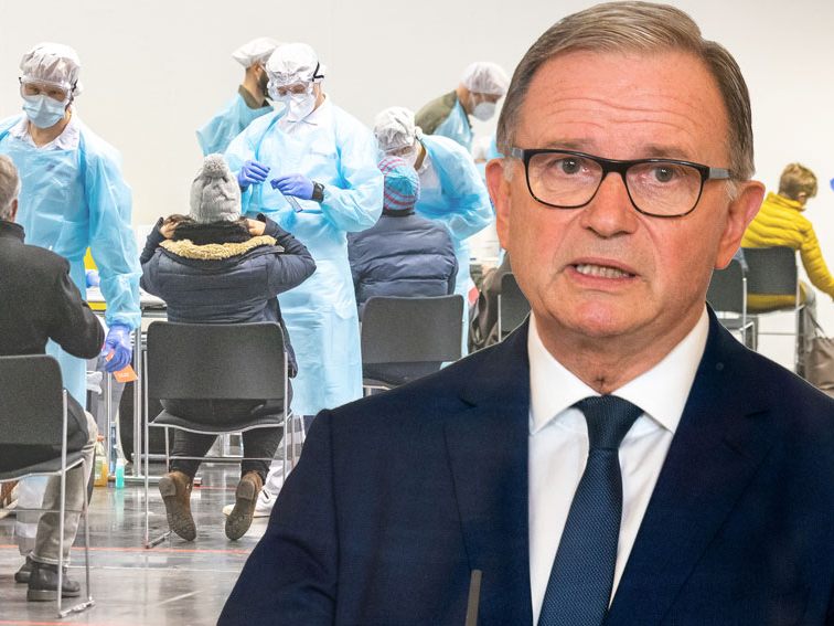 Kopf: Bei Betreten von Kultureinrichtungen, Hotels, Restaurants "jedes Mal" Test vorweisen.