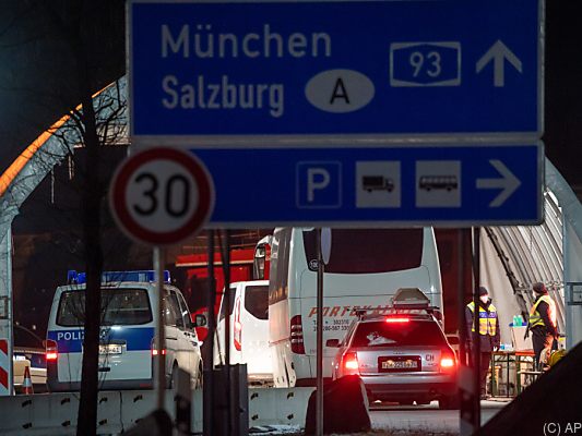 Seit Sonntag gilt ein Einreiseverbot für Tiroler nach Deutschland Seit Sonntag gilt ein Einreiseverbot für Tiroler nach Deutschland