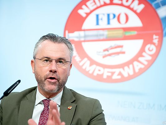 FPÖ-Chef Hofer sieht Bunderegierung "am Ende"
