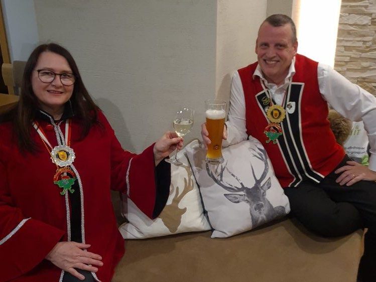 Obfrau Monika Dobler und OK Chef Peter Speckle freuen sich auf den größten Rankweiler Umzug