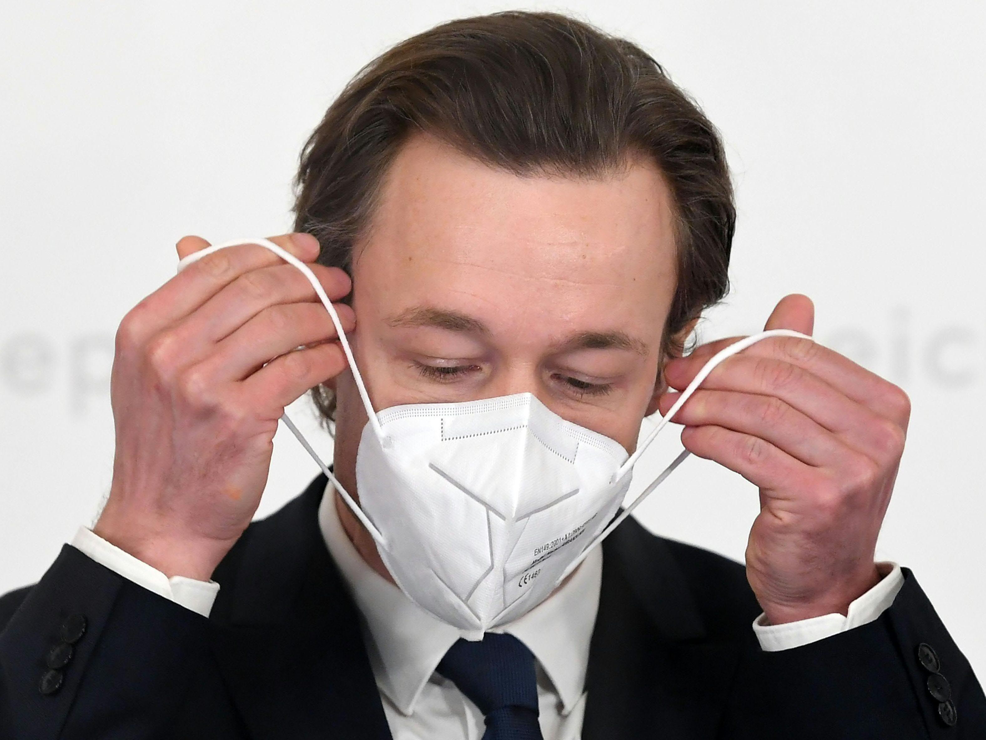 Opposition drängt auf Ablöse des Finanzministers.