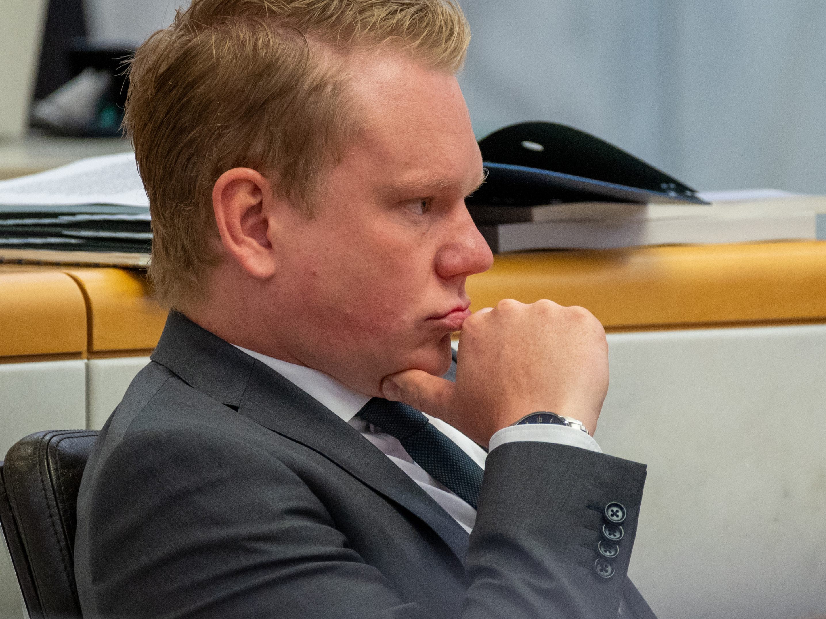 FPÖ-Landesobmann Bitschi sieht keinen Sinn in der Testpflicht für Pendler. FPÖ-Landesobmann Bitschi sieht keinen Sinn in der Testpflicht für Pendler.