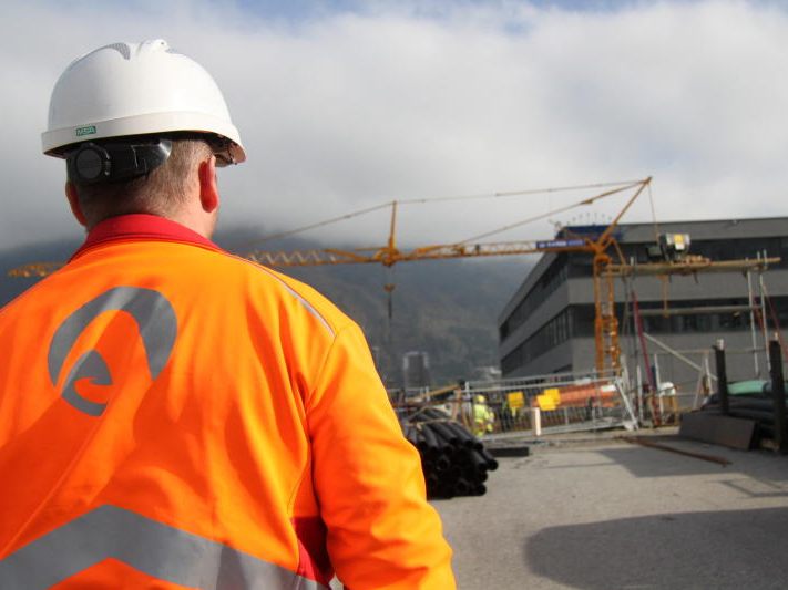 Umfassende Instandsetzung von Brücken und Anschlussstelle bis Dezember 2021 vorgesehen Umfassende Instandsetzung von Brücken und Anschlussstelle bis Dezember 2021 vorgesehen