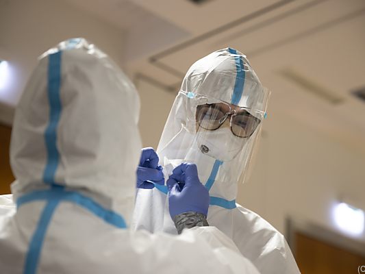 PCR-Tests gelten länger - Mehr Spitalsbesuche zulässig PCR-Tests gelten länger - Mehr Spitalsbesuche zulässig
