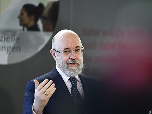 Corona-Sonderbeauftragter hat nicht über Zusatz-Impfstoff informiert Corona-Sonderbeauftragter hat nicht über Zusatz-Impfstoff informiert