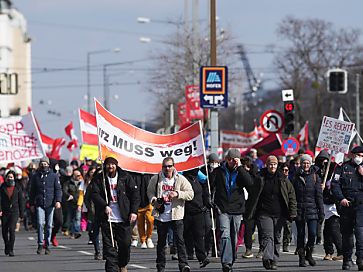 Kundgebung gegen Corona-Maßnahmen Kundgebung gegen Corona-Maßnahmen