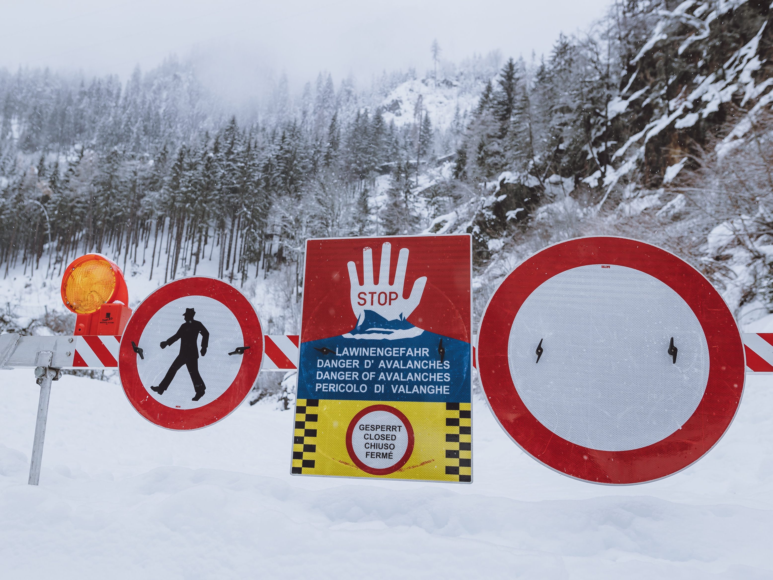 In den niederösterreichischen Bergen herrscht erhebliche Lawinengefahr. In den niederösterreichischen Bergen herrscht erhebliche Lawinengefahr.