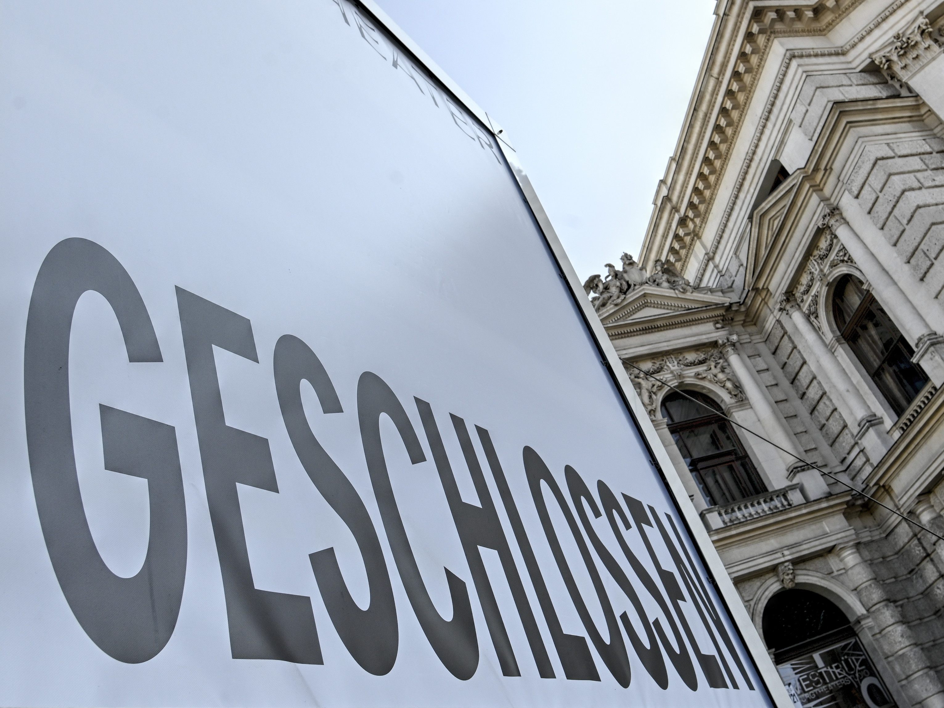 Staatssekretärin Mayer will die Kultur so früh wie möglich wieder live zugänglich machen. Staatssekretärin Mayer will die Kultur so früh wie möglich wieder live zugänglich machen.