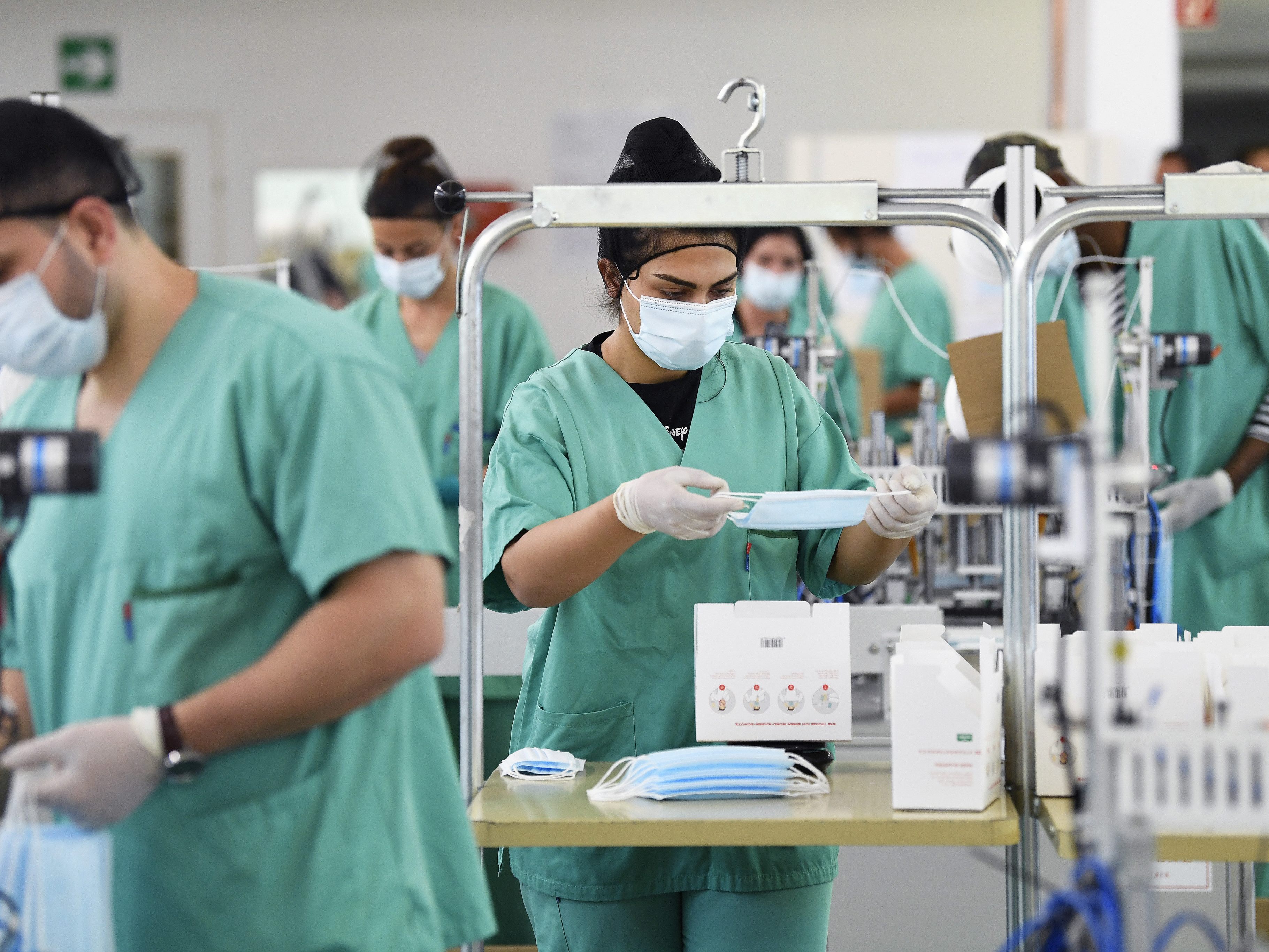 Firma räumt aber ein: Chinesischer Lohnfabrikant zum Spitzenausgleich beauftragt