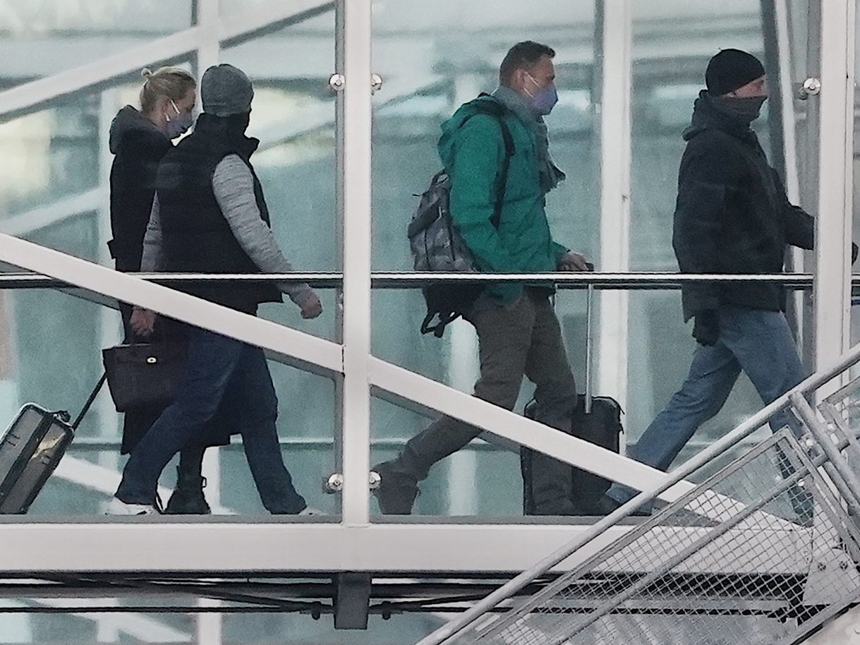 Die EU verhängt wegen der Inhaftierung des Kremlkritikers Alexej Nawalny Sanktionen gegen ranghohe russische Staatsfunktionäre.