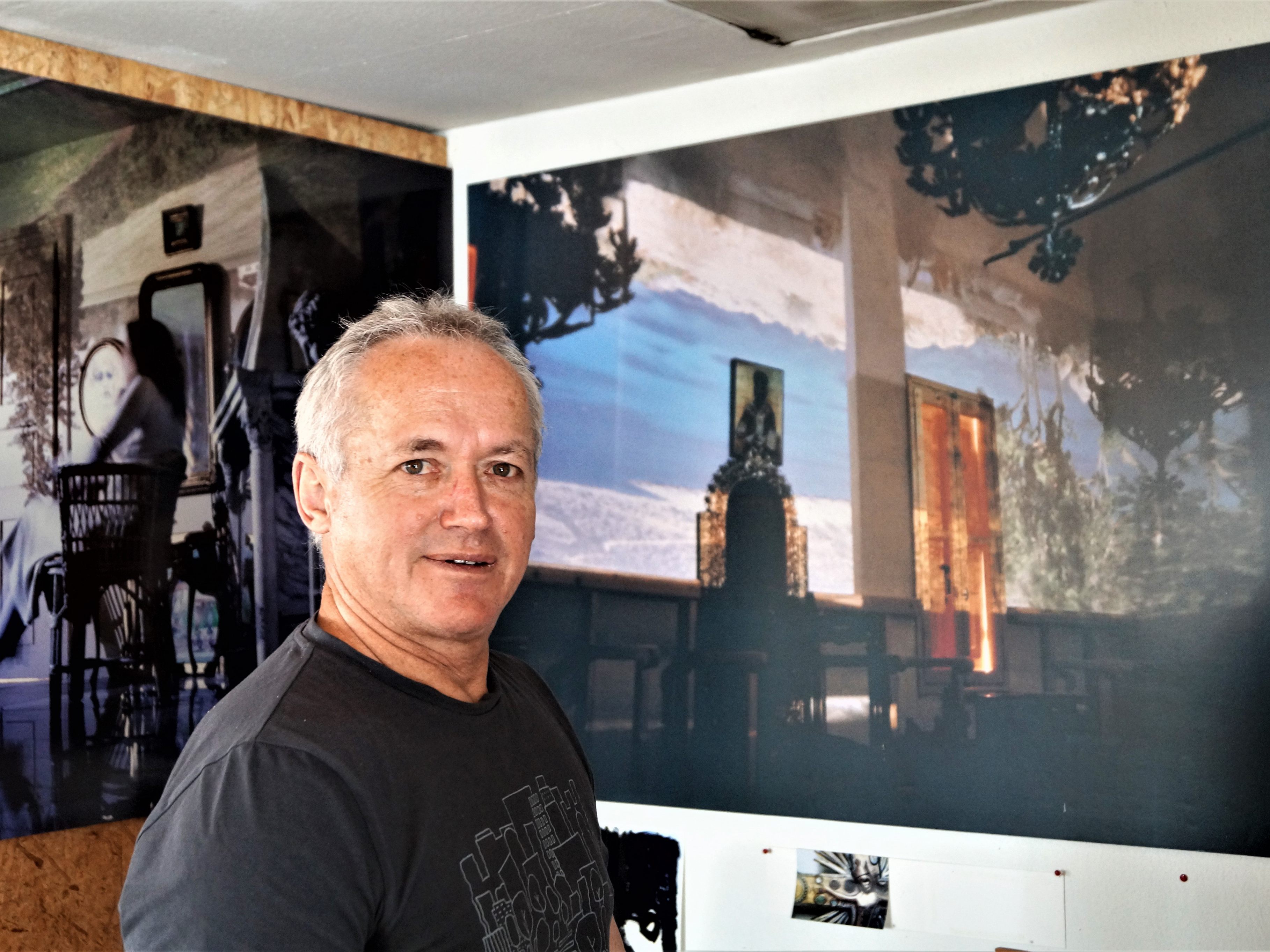 Georg Vith mit kopfstehenden Bildelementen Georg Vith mit kopfstehenden Bildelementen