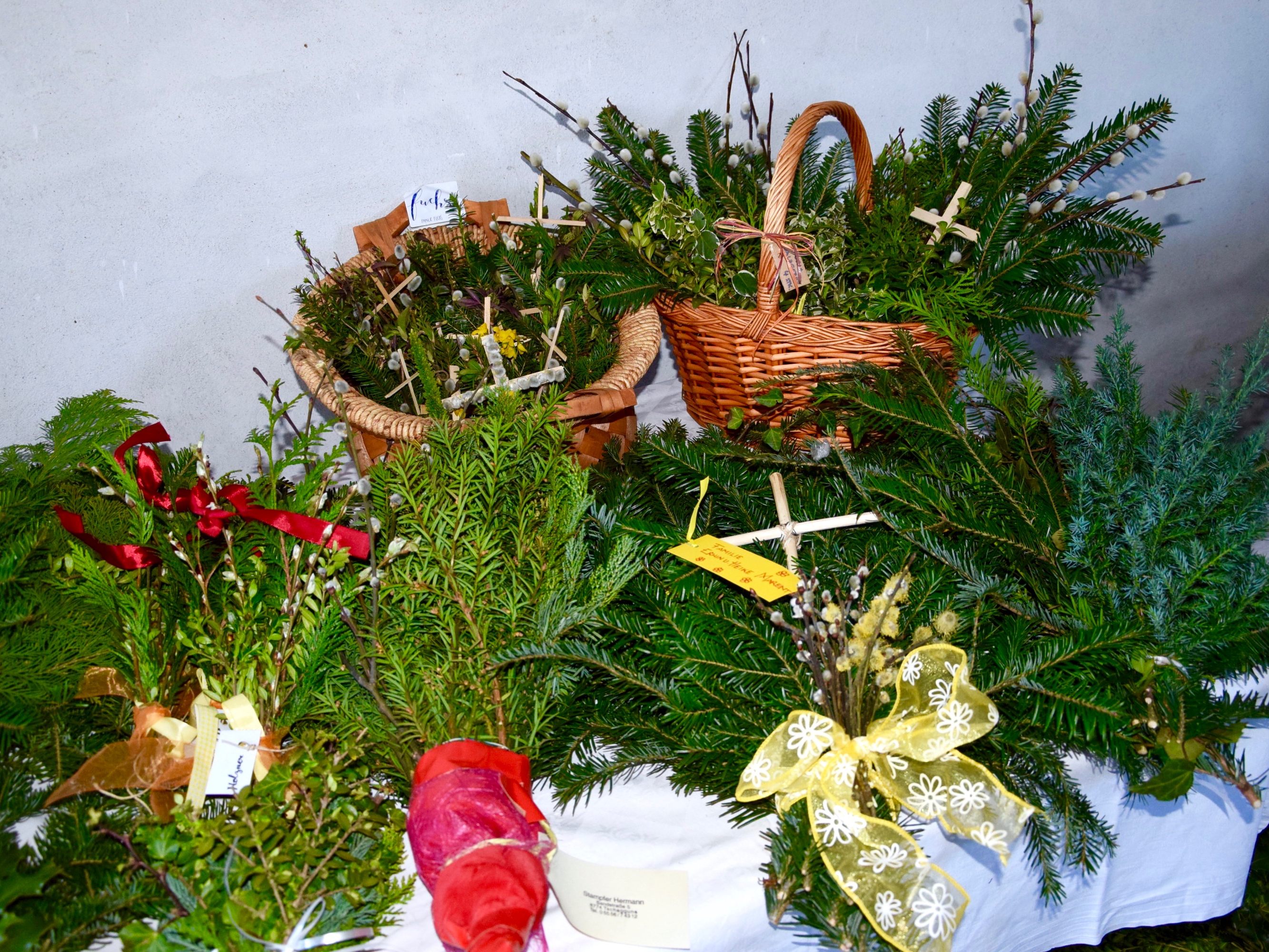 Palmbuschen von Gläubigen aus der Pfarrgemeinde Tschagguns (Archivbild aus dem Jahr 2020) Palmbuschen von Gläubigen aus der Pfarrgemeinde Tschagguns (Archivbild aus dem Jahr 2020)