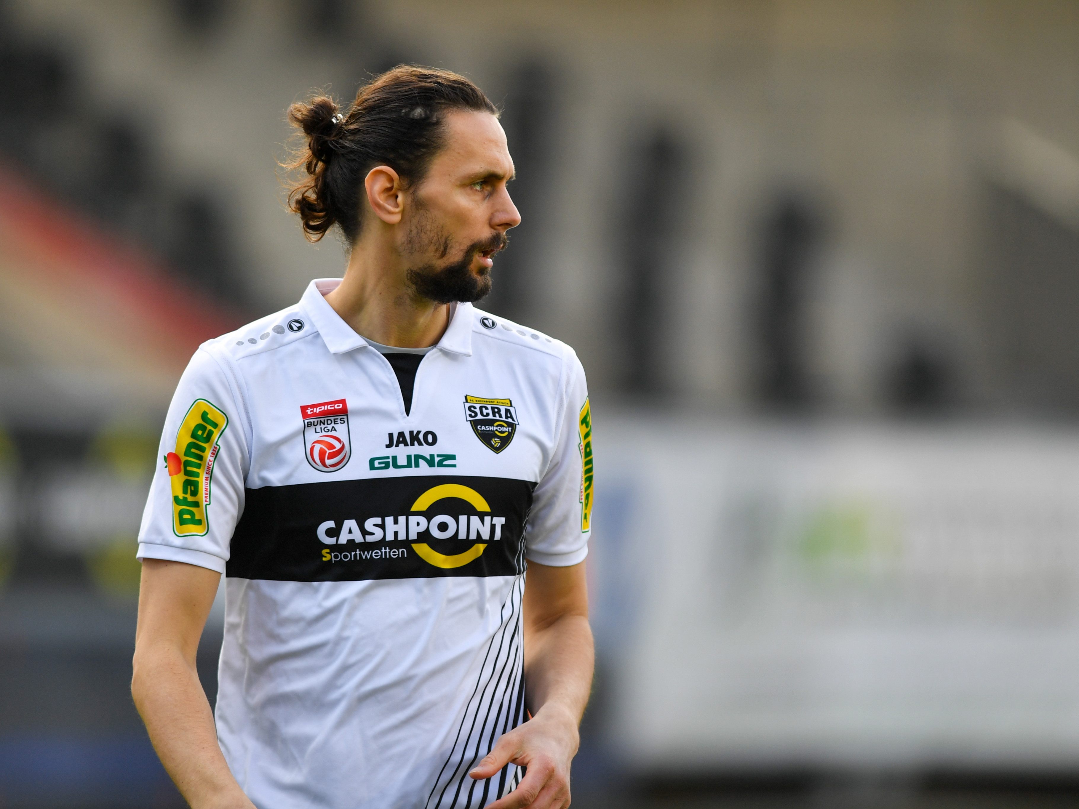 Neven Subotic wurde gegen den LASK zum Unglücksraben.