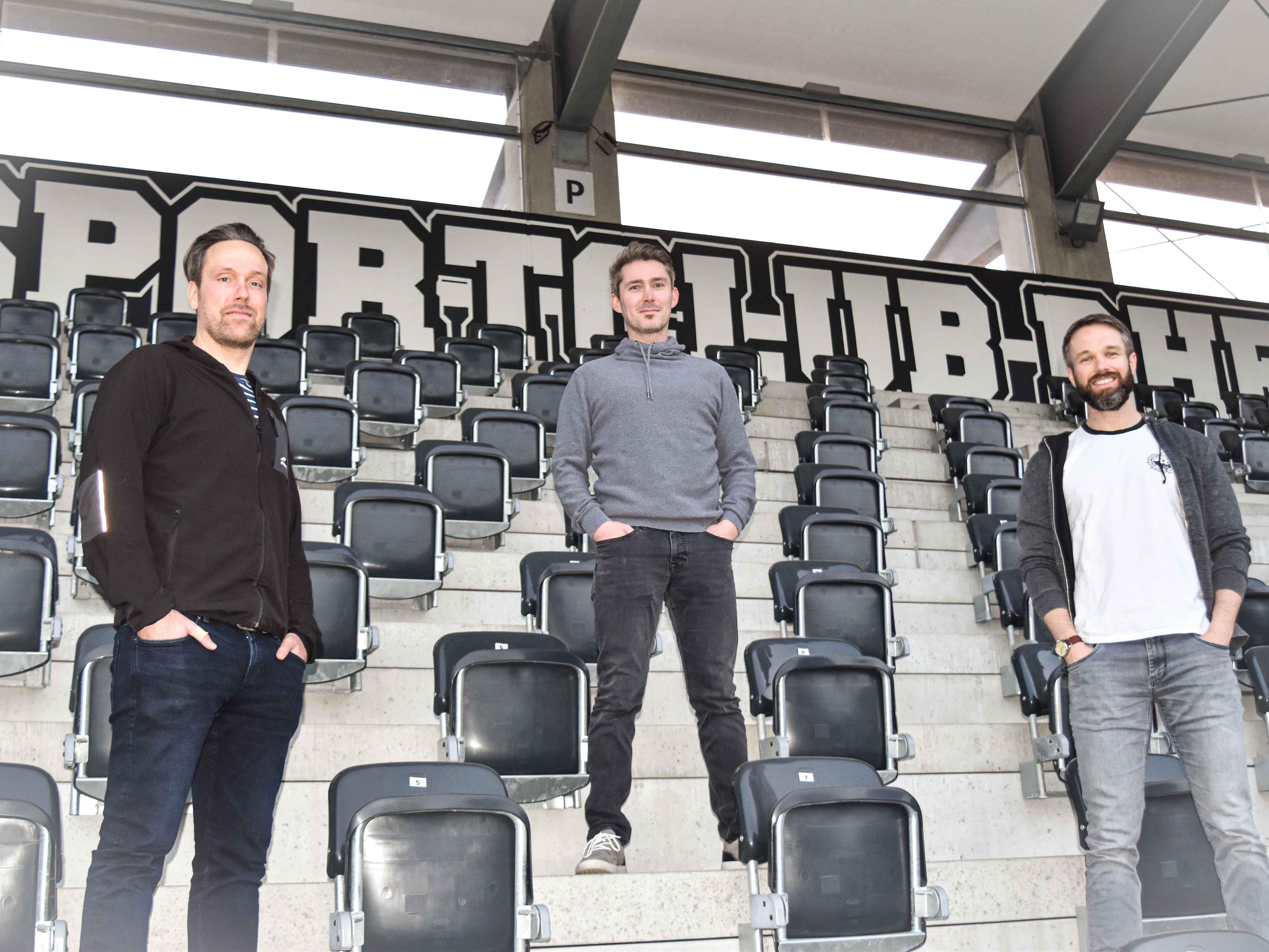 Die drei Fußballfans Julian Sandholzer, Jürgen Meusburger und Stefan Herbek haben das Innovation Lab Projekt des SCRA ins Leben gerufen Die drei Fußballfans Julian Sandholzer, Jürgen Meusburger und Stefan Herbek haben das Innovation Lab Projekt des SCRA ins Leben gerufen
