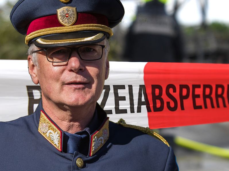 Landespolizeidirektor Hans-Peter Ludescher