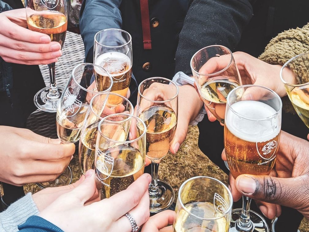 Corona-Party im Montafon wurde von Polizeibeamten beendet. Corona-Party im Montafon wurde von Polizeibeamten beendet.
