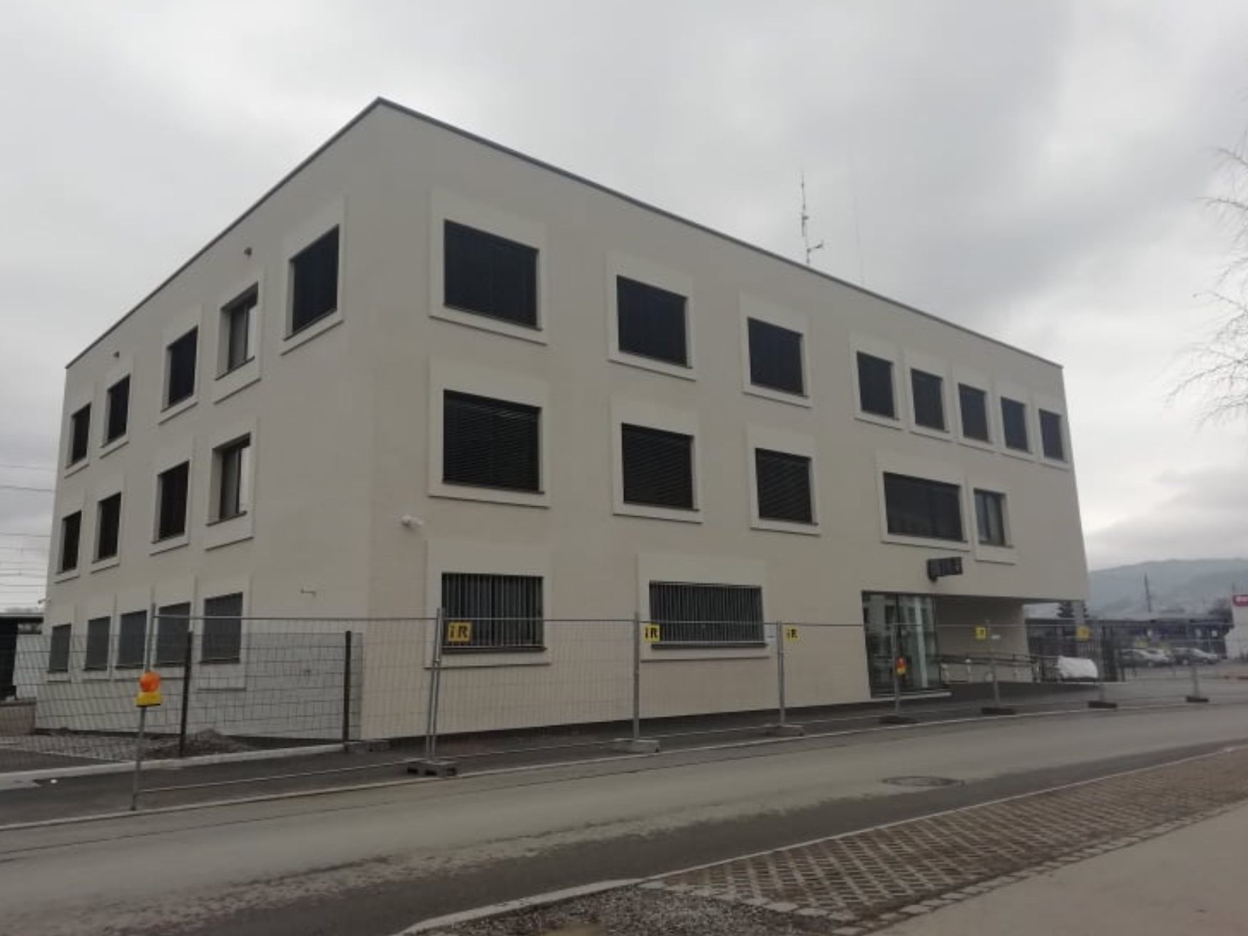 Die neue Polizeizentrale am Bahnhof wird noch in diesem Monat ihren Dienst aufnehmen Die neue Polizeizentrale am Bahnhof wird noch in diesem Monat ihren Dienst aufnehmen