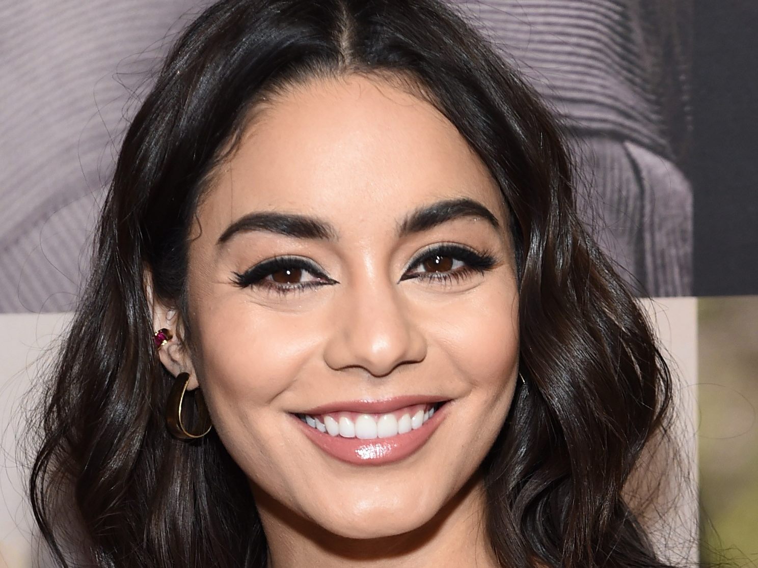 Vanessa Hudgens ist überglücklich.