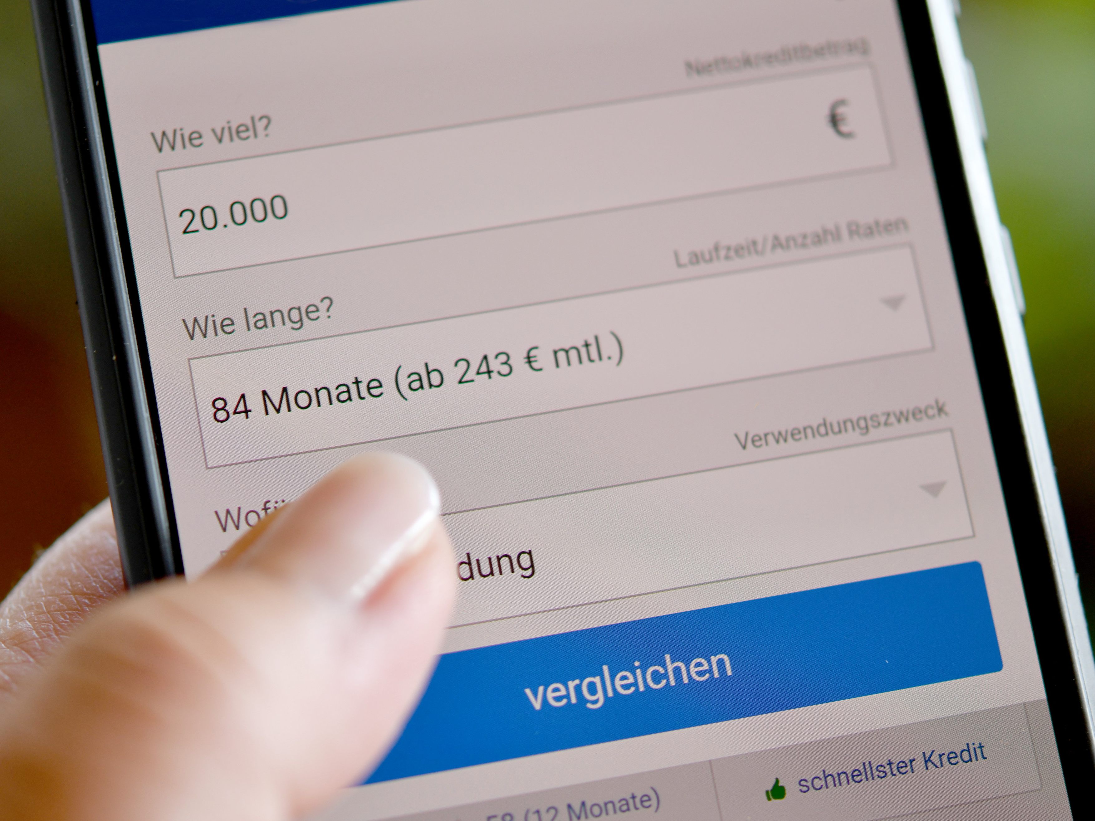 Kreditverlängerung: Nur 17 Prozent der Anträge bewilligt. Kreditverlängerung: Nur 17 Prozent der Anträge bewilligt.