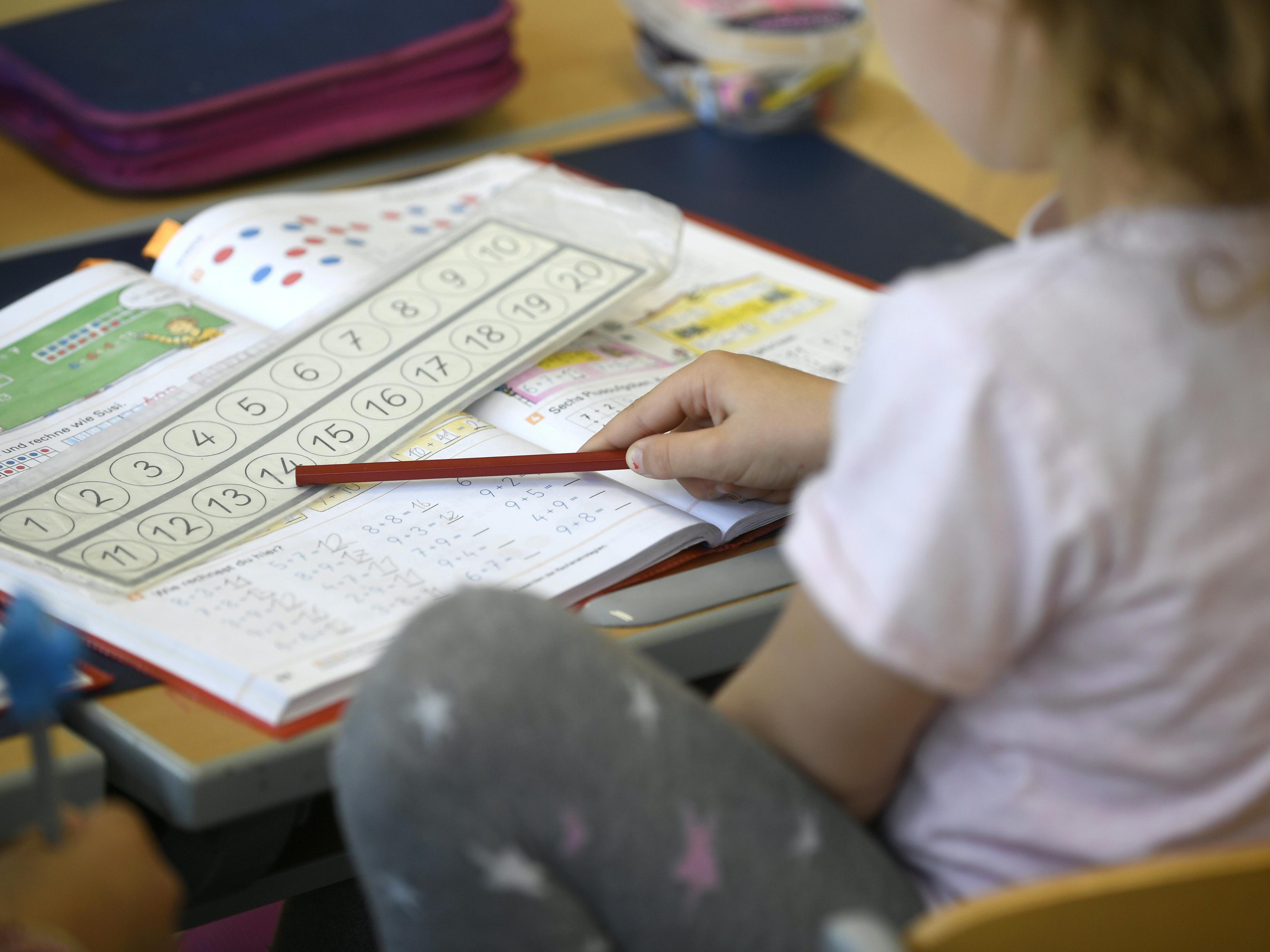 Das Schuljahr 2023/24 bringt neue Gegenstandsbezeichnungen. Das Schuljahr 2023/24 bringt neue Gegenstandsbezeichnungen.