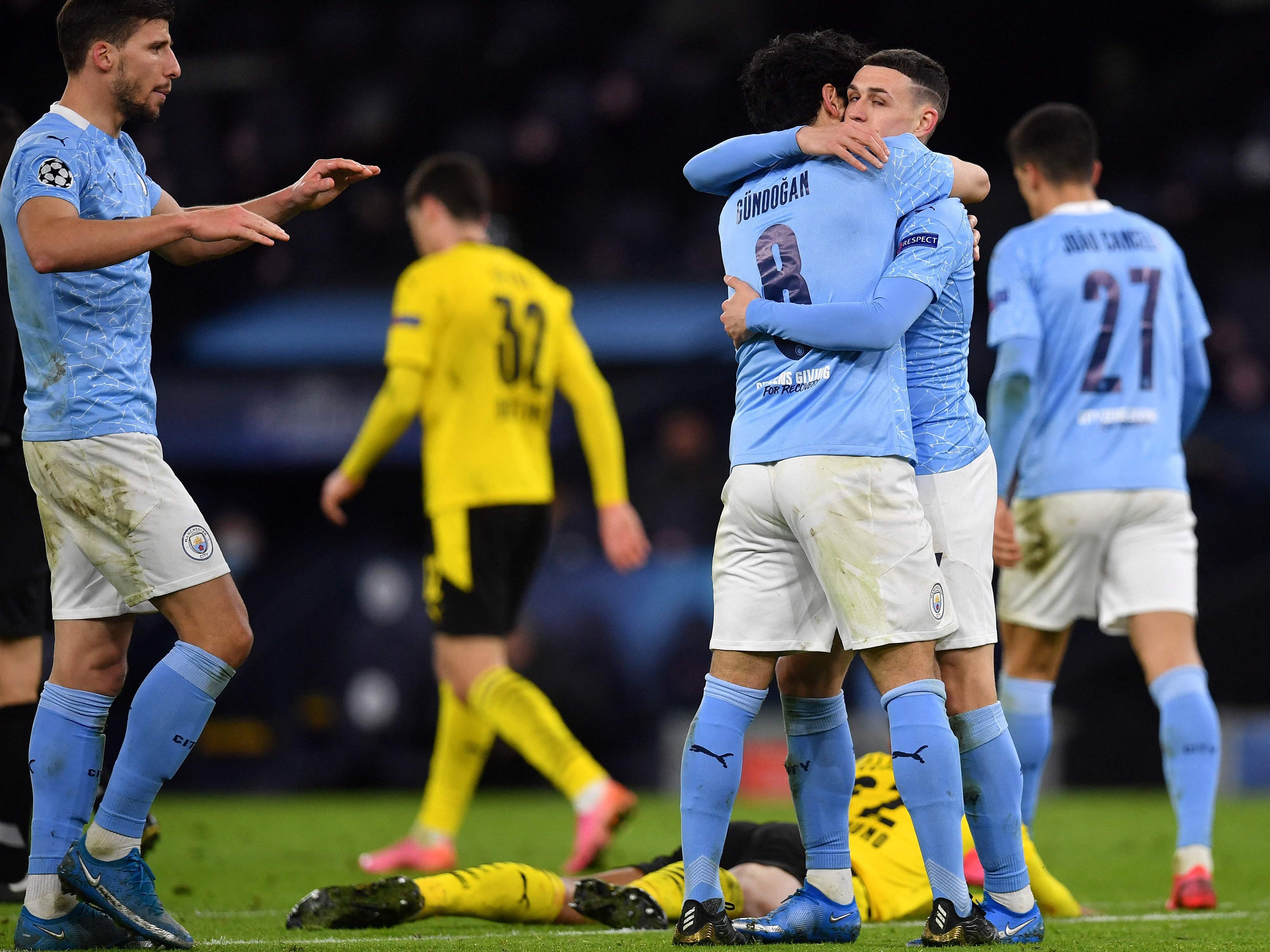 Manchester City jubelte über einen späten Erfolg gegen Dortmund.