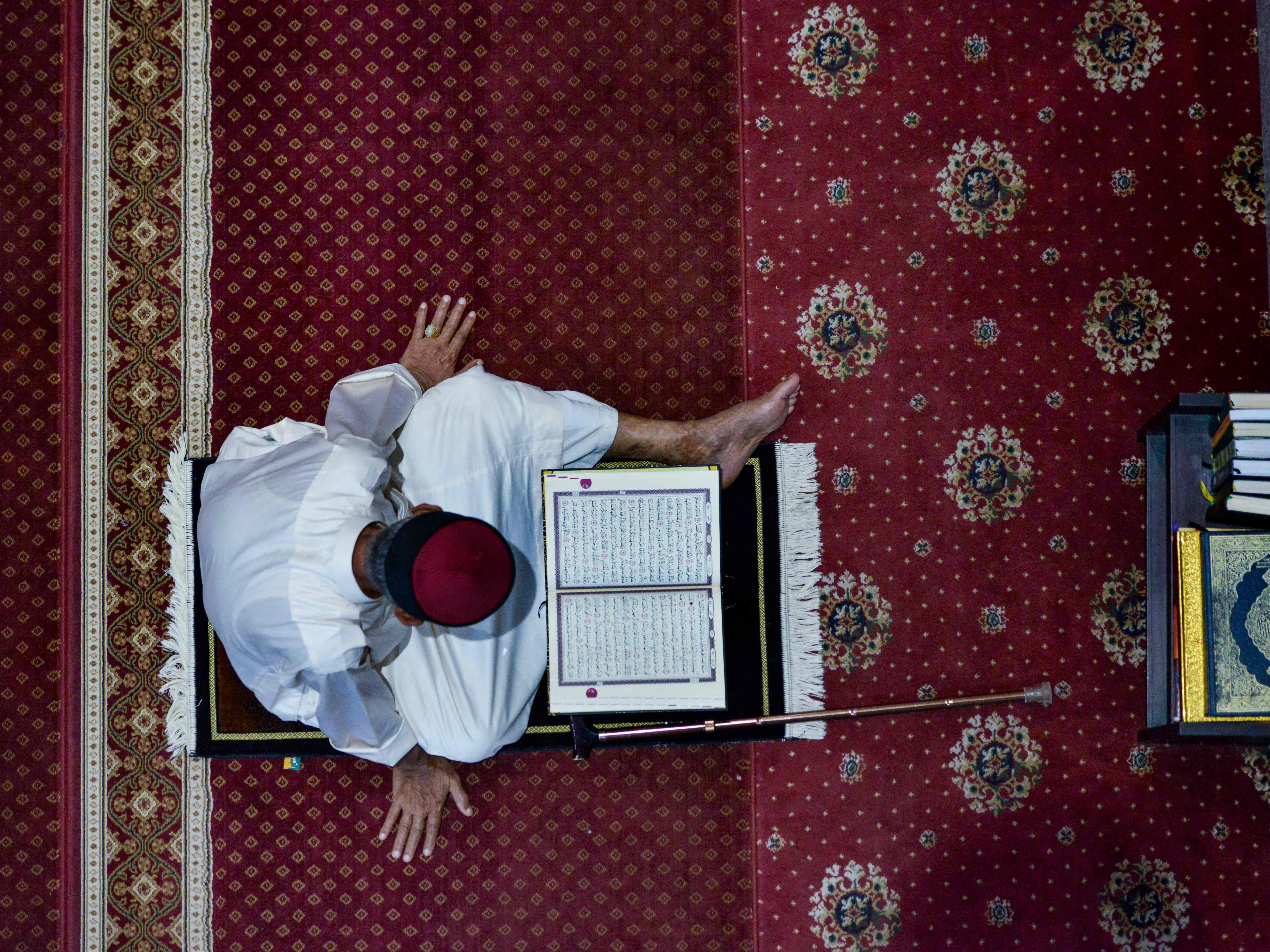 Fasten während des Ramadans ist eine der fünf Säulen des Islam. Fasten während des Ramadans ist eine der fünf Säulen des Islam.